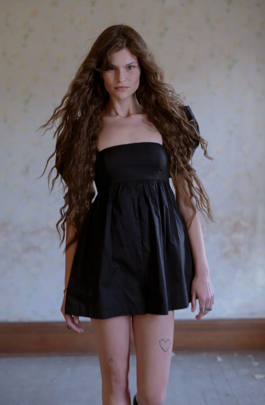 Selkie The Caviar Bunny Black Puff Sleeve Romper Size Medium
